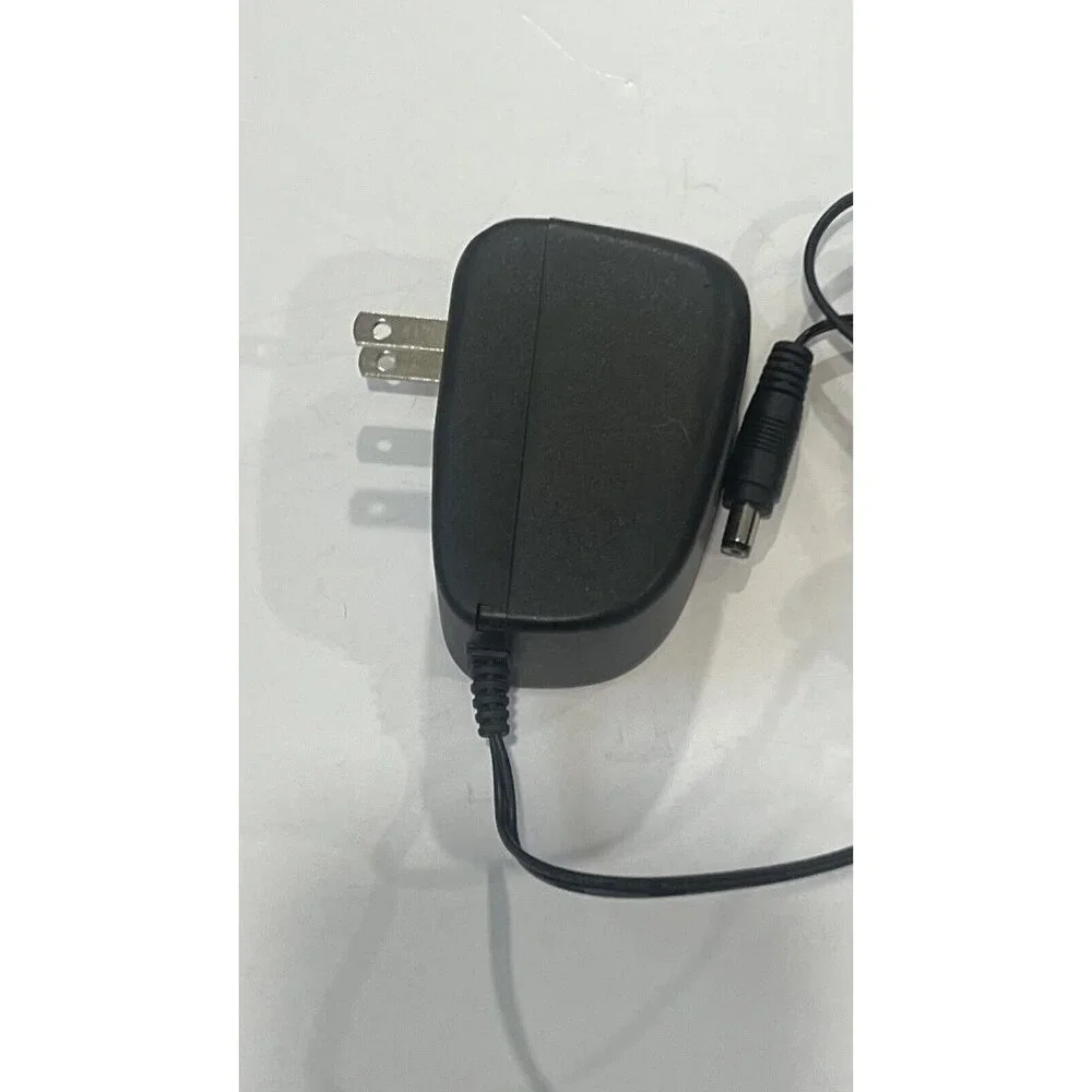 Genuine HP Q3419-60040 I.T.E AC Adapter Power Supply 32v & 600mA